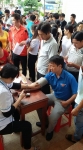 Đoàn viên đăng ký tham gia hiến máu