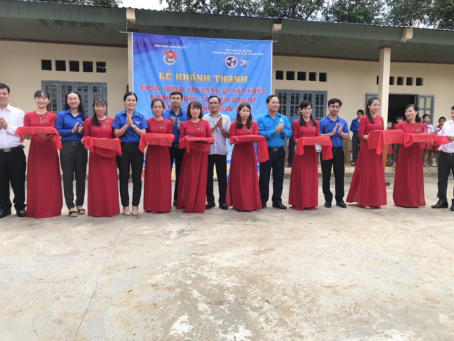 Khánh thành công trình sửa chữa phòng học tại điểm trường Đăk Wí – Trường TH Đăk Nhau huyện Bù Đăng.