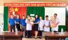 Huyện Đoàn - Hội LHTNVN huyện thăm hỏi và tặng quà các y, bác sĩ, điều dưỡng, nhân viên đang công tác tại Trung tâm y tế huyện Bù Đăng.
