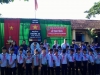 Hội đồng Đội Bù Đăng: Trao tặng 1.000 khăn quàng đỏ, quà của Thủ tướng Chính phủ cho học sinh dân tộc thiếu số.